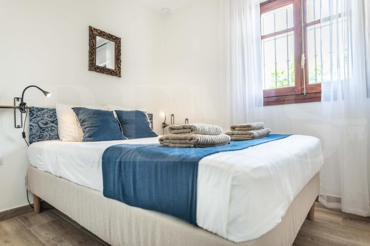 Spacious Apartment Next To Plaza De La Merced By Rems Málaga Eksteriør bilde