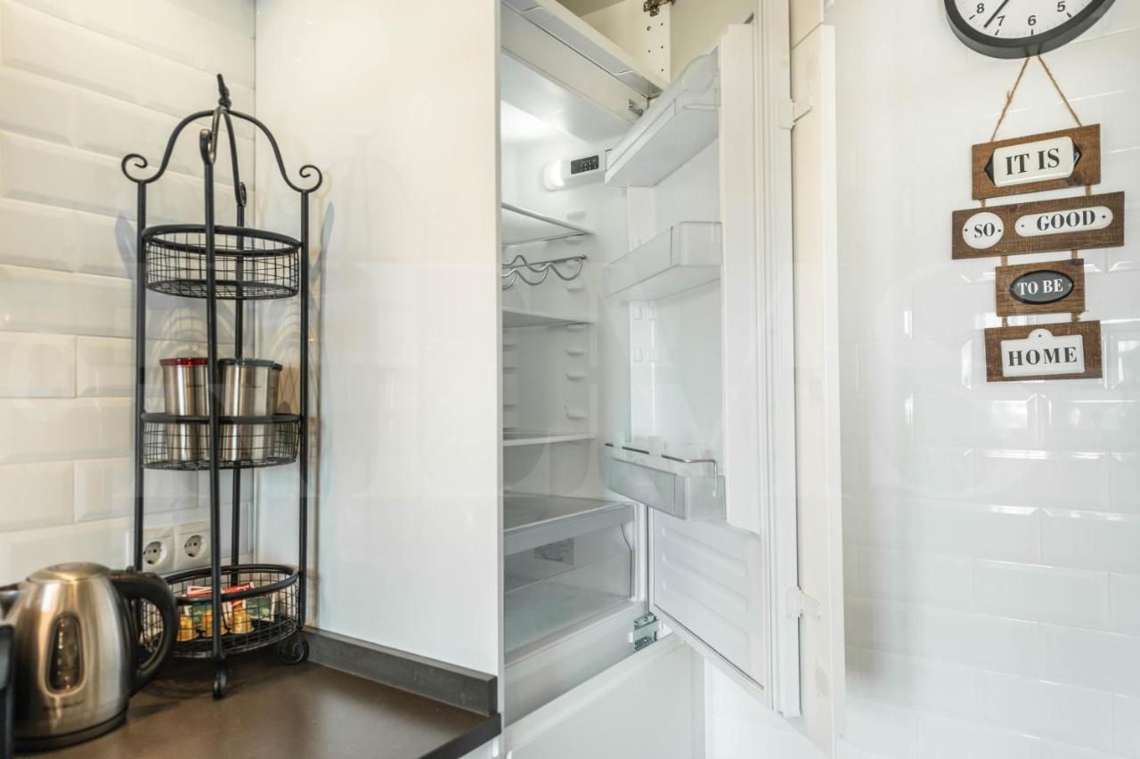 Spacious Apartment Next To Plaza De La Merced By Rems Málaga Eksteriør bilde