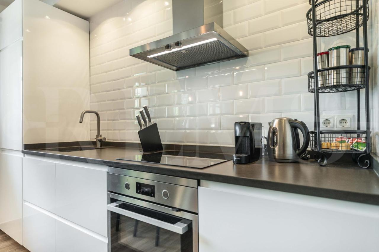 Spacious Apartment Next To Plaza De La Merced By Rems Málaga Eksteriør bilde