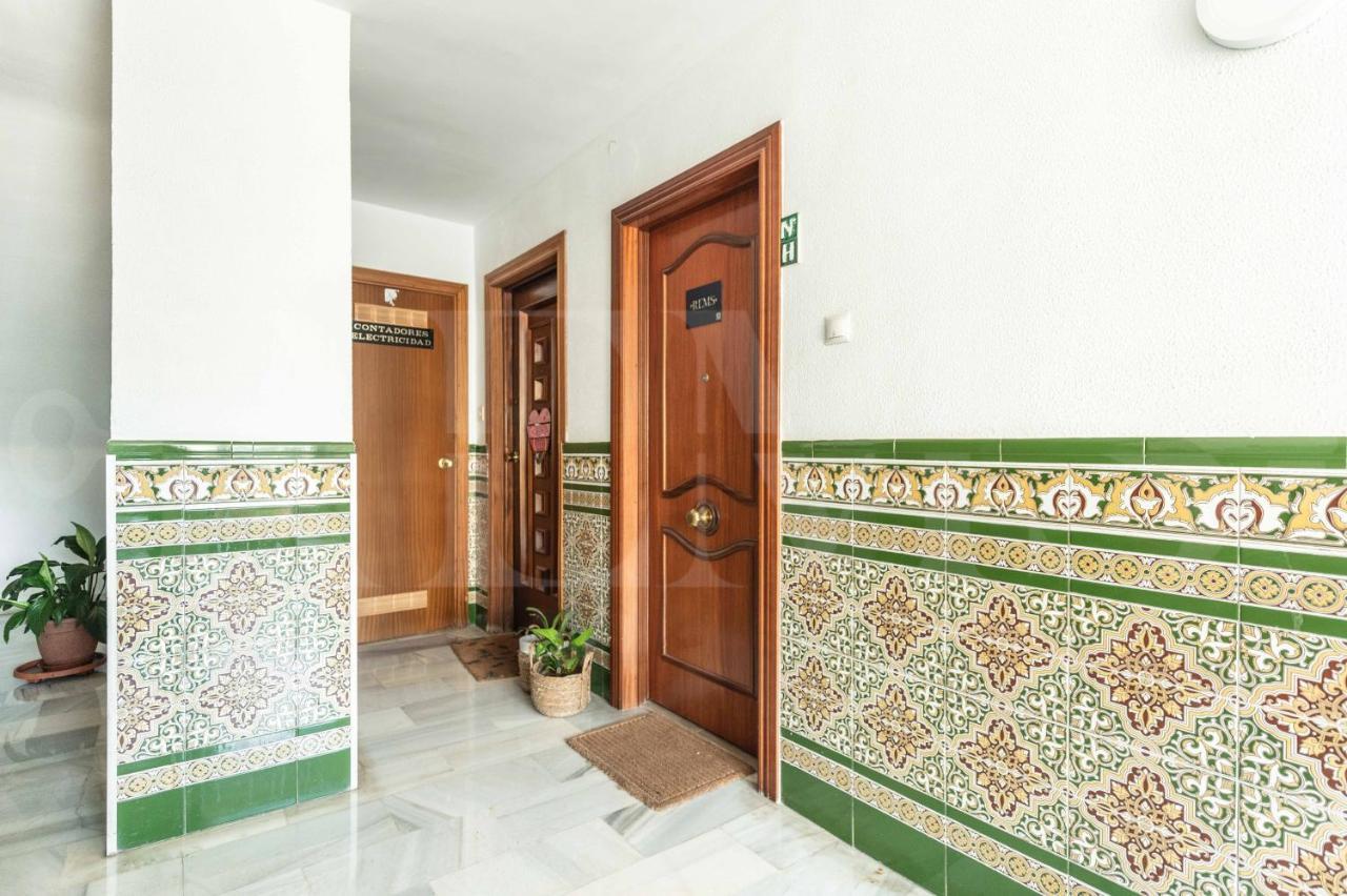 Spacious Apartment Next To Plaza De La Merced By Rems Málaga Eksteriør bilde