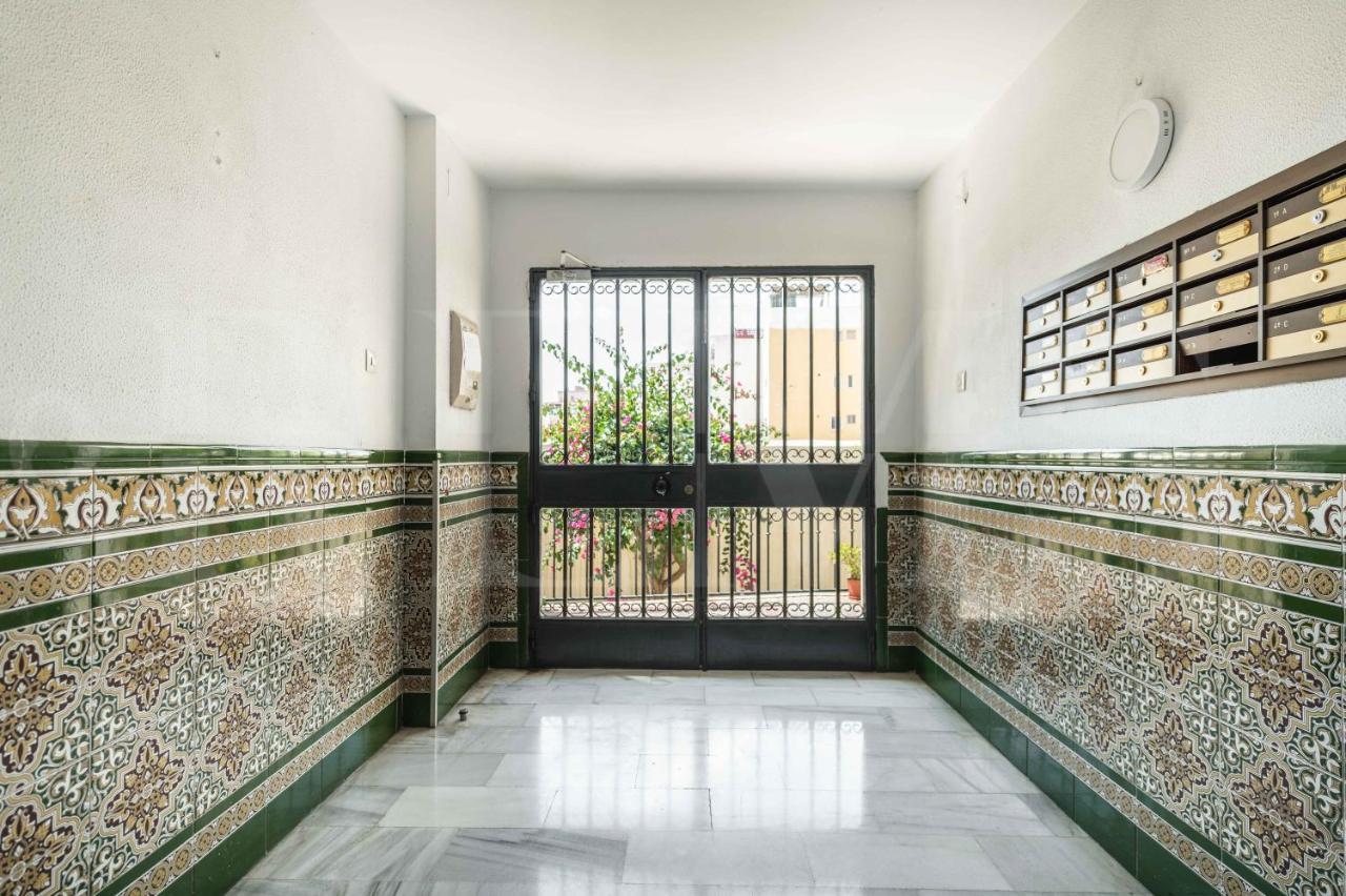 Spacious Apartment Next To Plaza De La Merced By Rems Málaga Eksteriør bilde